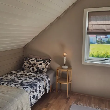 民宿 Trines Hjerterom *